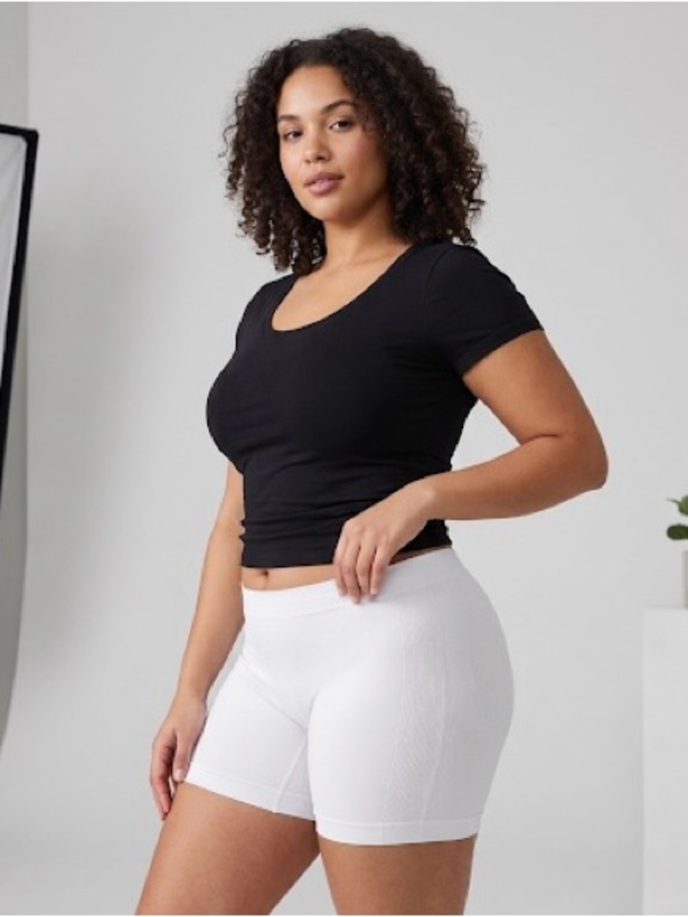 Seamless High-Rise white Women’s Shapewear Shorts